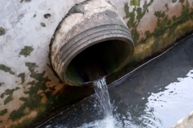 Bahaya Tersembunyi Soda Api untuk Saluran Air Mampet di Rumah