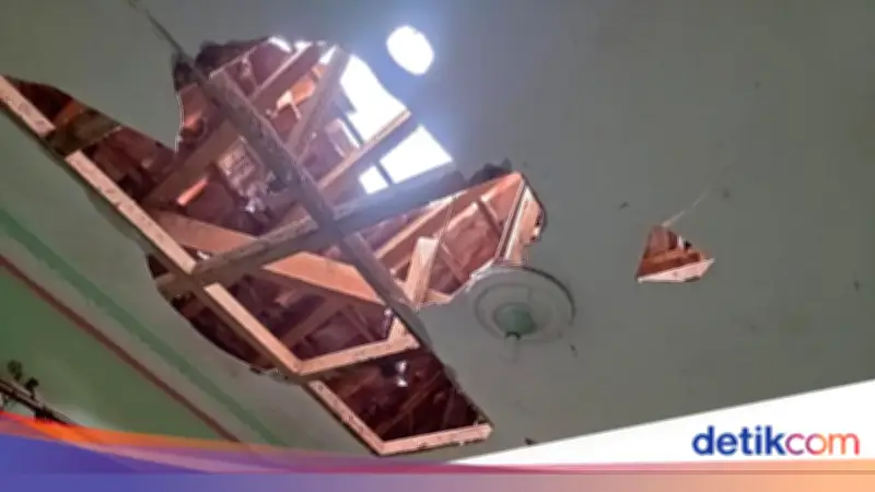 Balon Udara Bawa Petasan Meledak di Semarang, Rumah Warga yang Sedang Mudik Rusak