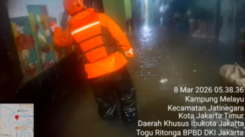 Banjir Rendam 48 RT dan 16 Jalan di Jakarta, BPBD Kerahkan Personel