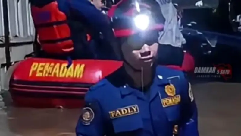 Banjir Rendam Sembilan RW di Ciracas Akibat Luapan Kali Cipinang