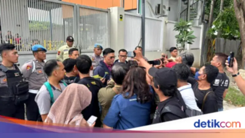 Bareskrim Geledah 3 Perusahaan Emas Terkait Pencucian Uang Tambang Ilegal Rp 25,9 Triliun