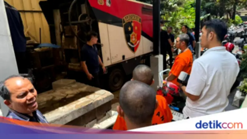 Bareskrim Musnahkan Bukti Narkoba: Sabu Disembunyikan dalam Teh Cina hingga Vape