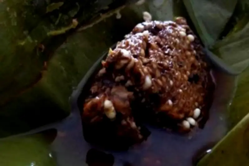 Botok Tawon, Kuliner Ekstrem Khas Banyuwangi yang Kaya Gizi dan Protein