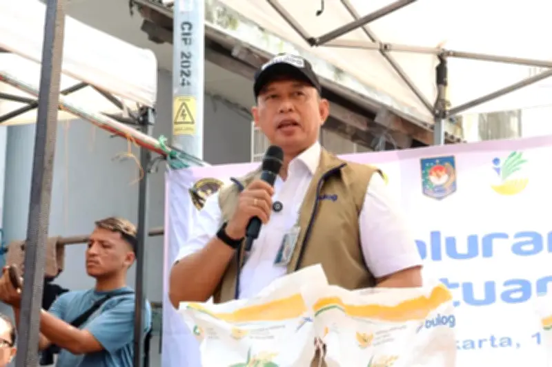 Bulog Tegaskan Kabar Dirut Jadi Kabais TNI Adalah Disinformasi