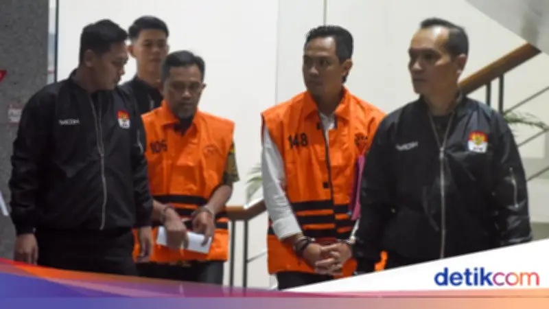 Bupati Cilacap Ditangkap KPK, Diduga Peras Anak Buah Ratusan Juta untuk THR