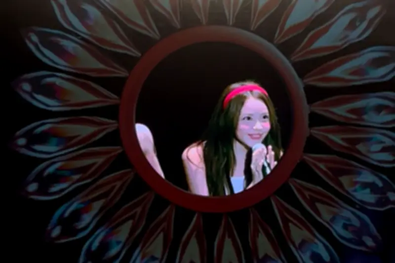 Carmen Hearts2Hearts Ungkap Gelang Pemberian Orangtua yang Selalu Dibawa