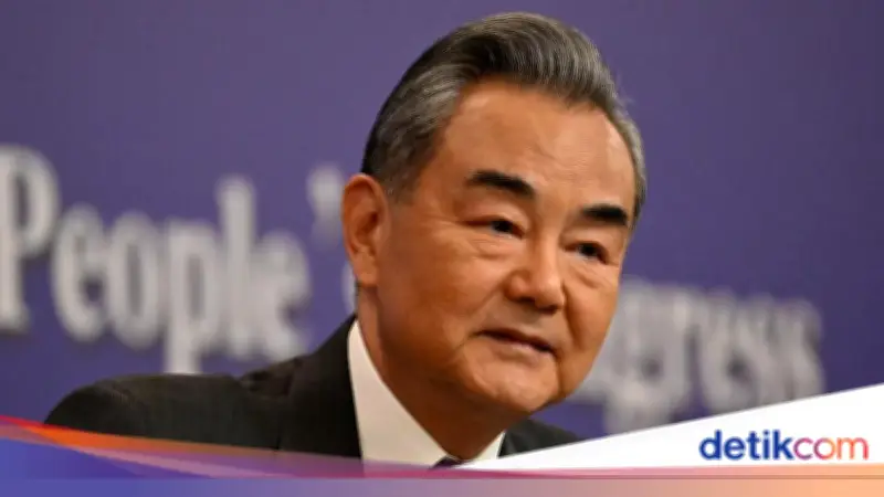 China Desak Israel Hentikan Operasi Militer ke Iran Segera, Khawatir Eskalasi