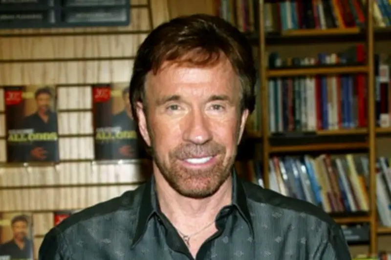 Chuck Norris Meninggal Dunia di Hawaii Setelah Alami Kondisi Darurat Medis