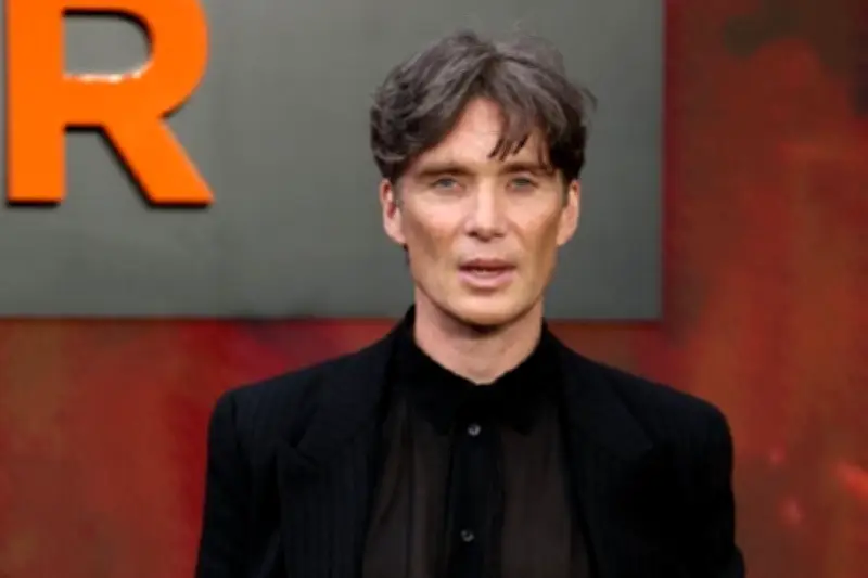 Cillian Murphy Ungkap Cerita di Balik Kemunculannya di Video Klip Taylor Swift