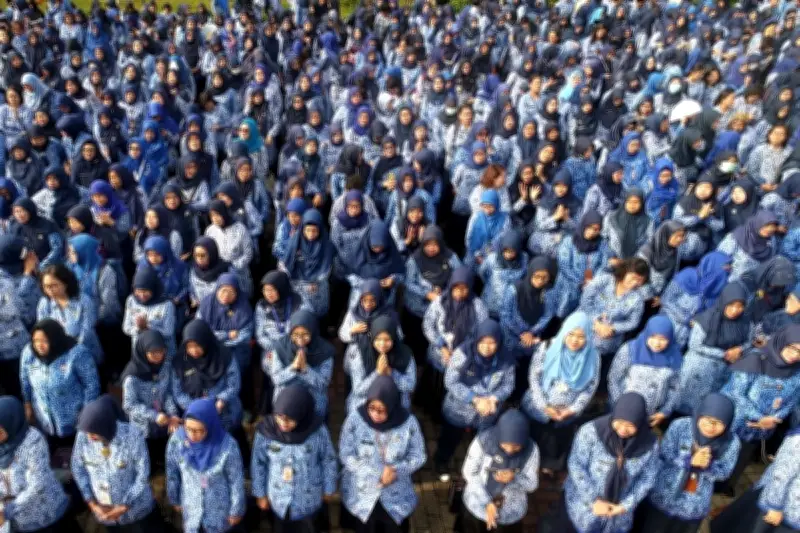 Di Balik Seragam ASN: Realitas Ekonomi Pelik dan Perjuangan Hidup Layak