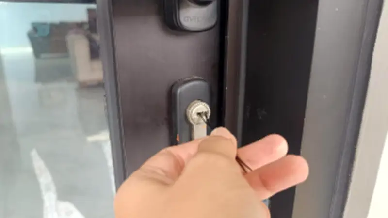 Diduga Terlilit Pinjol, Wanita Curi Perhiasan dan Tas Mewah Sahabat di Jakarta Barat