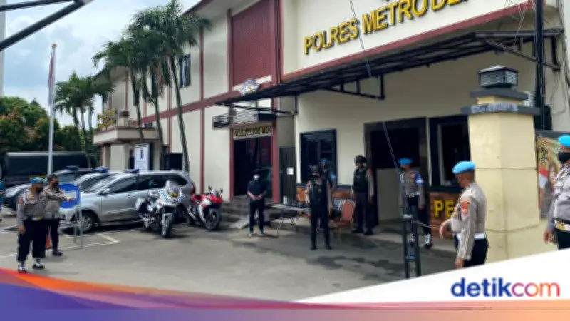 Dosen di Pamulang Laporkan Penumpang KRL atas Tuduhan Pencemaran Nama Baik