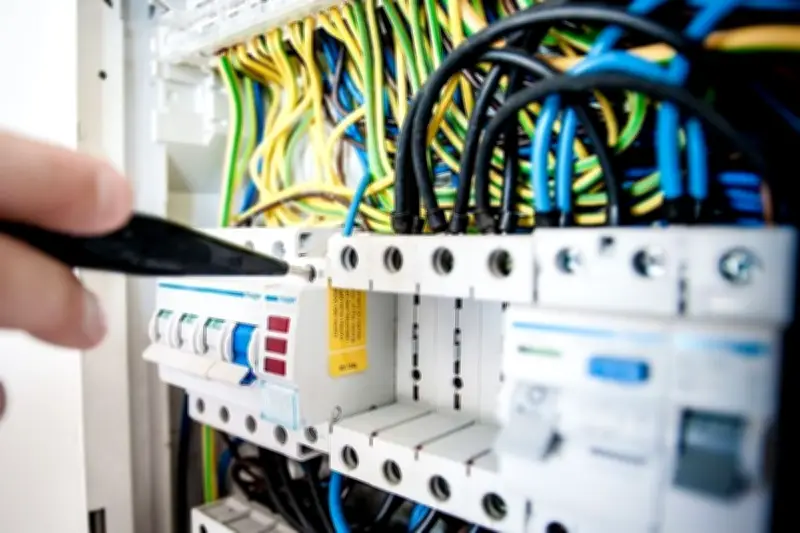 ESDM Tetapkan Tarif Listrik Triwulan II 2026 Tetap, Jaga Daya Beli Masyarakat