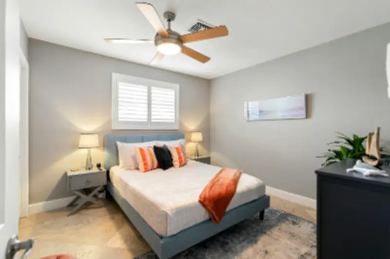 Feng Shui Kipas Angin Gantung di Kamar Tidur: Baik atau Buruk untuk Energi?