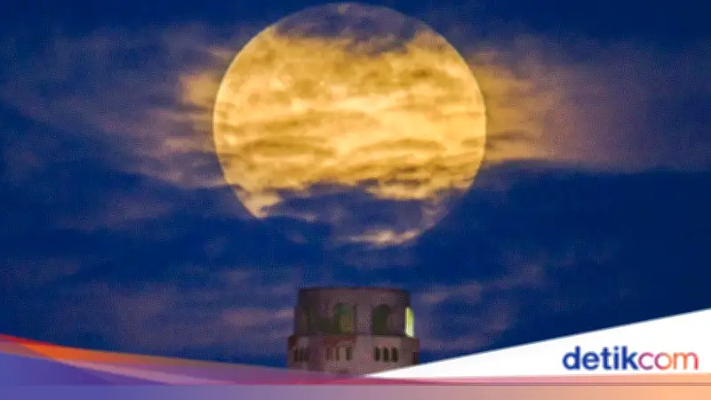 Fenomena Langit April 2026: Pink Moon Hingga Hujan Meteor Lyrid dan Pi Puppid
