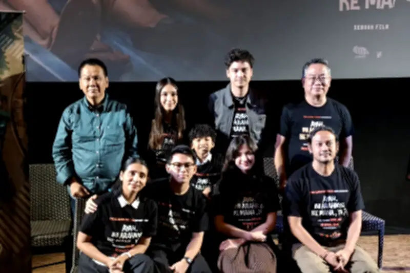 Film Ayah, Ini Arahnya Ke Mana, Ya? Rilis Poster dan Trailer Perdana