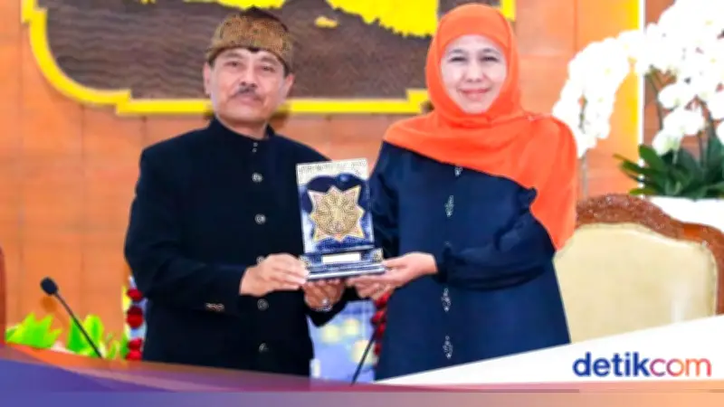 Gubernur Khofifah Inisiasi Perda Masyarakat Adat Jatim untuk Lindungi Suku Tengger dan Lainnya