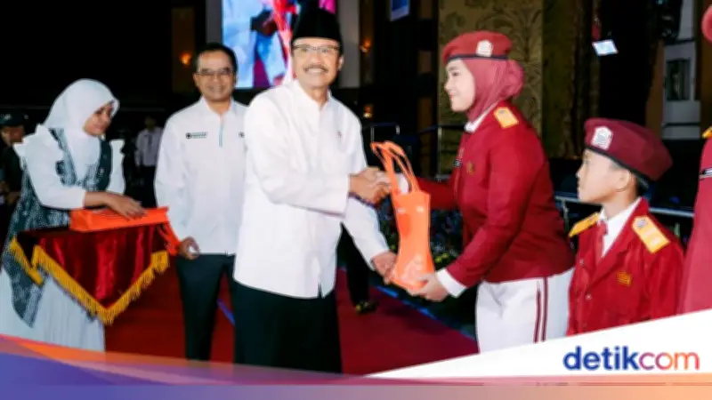 Gus Ipul Ajak Jajaran Kemensos Perkuat Solidaritas Jelang Idul Fitri