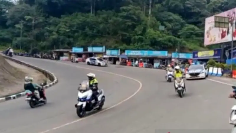 H+5 Lebaran: Arus Balik Pemudik ke Jabodetabek dan Banten Masih Padat di Cianjur