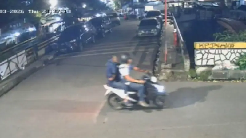 Helm dan Wadah Kimia Bukti Kunci Penyiraman Air Keras ke Andrie Yunus