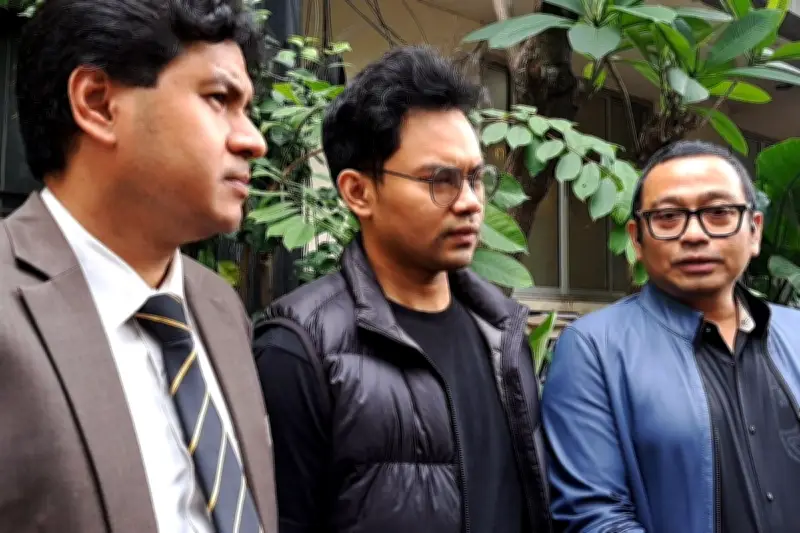 Insanul Fahmi Tandatangani SP3 di Polda Metro Jaya Usai Laporan Inara Rusli