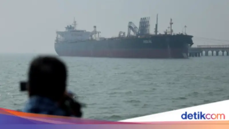 Iran Izinkan Kapal Tanker Minyak Malaysia Lewati Selat Hormuz Setelah Negosiasi