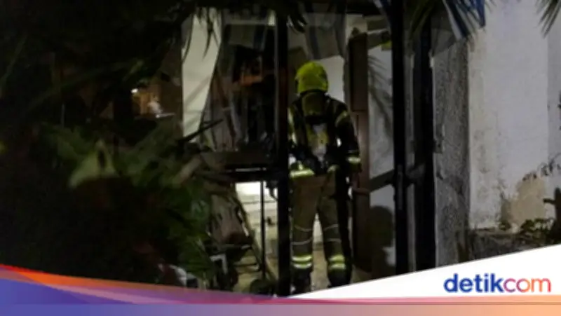 Iran Lancarkan Serangan Rudal ke Israel, Kerusakan Terjadi di Pinggiran Tel Aviv