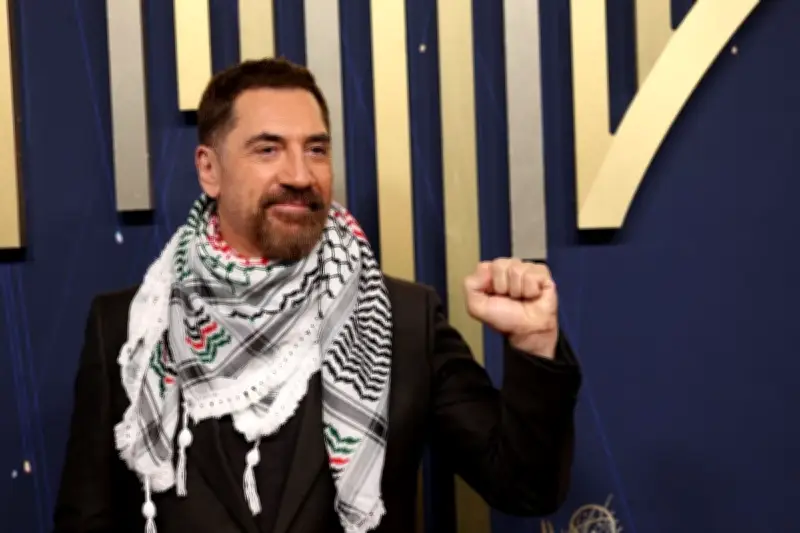 Javier Bardem Serukan 'Bebaskan Palestina' di Panggung Oscar 2026