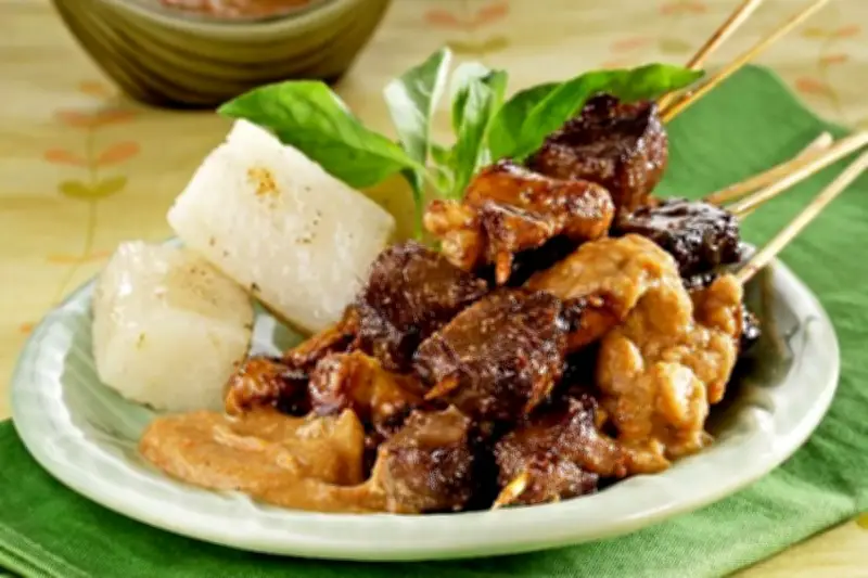 Jelajahi Harta Karun Kuliner di Kota Lama Tangerang, Rasa Otentik Sejak Puluhan Tahun