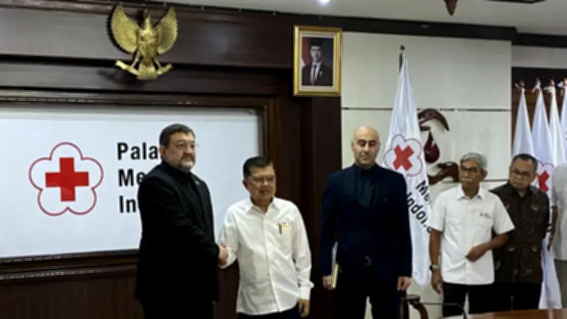 JK Bertemu Dubes Iran, PMI Siap Kirim Bantuan Obat-obatan untuk Korban Konflik