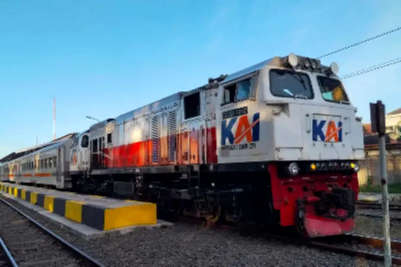 KAI Daop 2 Bandung Operasikan KA Siliwangi, Okupansi Capai 201 Persen Saat Lebaran 2026