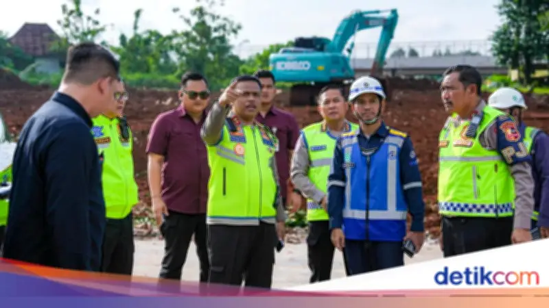 Kakorlantas Tinjau Kesiapan Tol Fungsional Japek II Selatan untuk Operasi Ketupat 2026