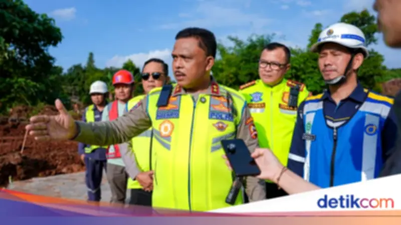Kakorlantas Tinjau Kesiapan Tol Japek II Selatan untuk Mudik Lebaran 2026