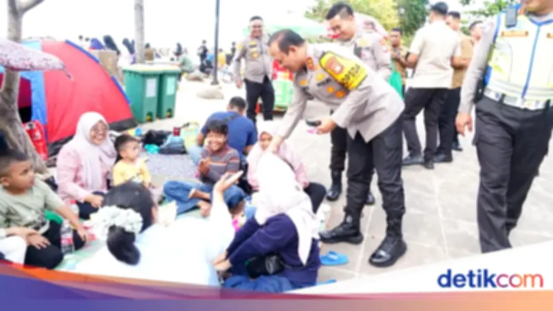 Kapolda Metro Tinjau Ancol H+2 Lebaran, Pastikan Pengamanan Maksimal