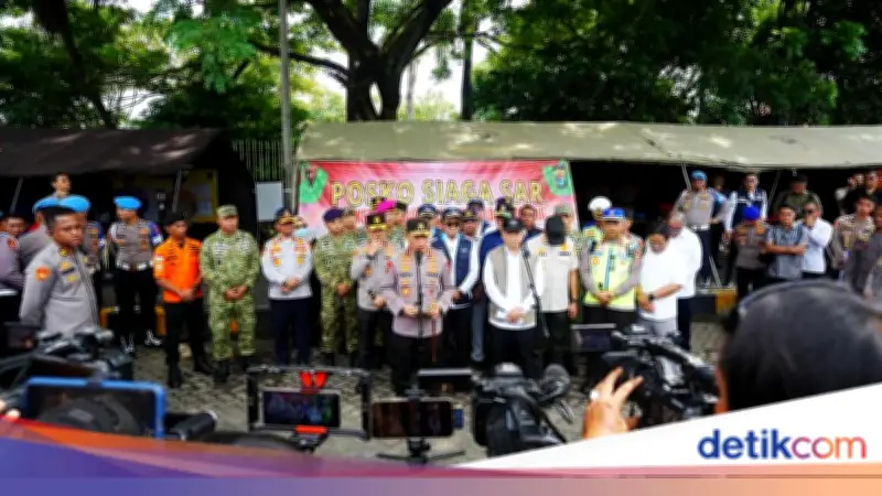 Kapolri Pastikan Arus Balik di Bakauheni Lancar Berkat Rekayasa Lalu Lintas Efektif