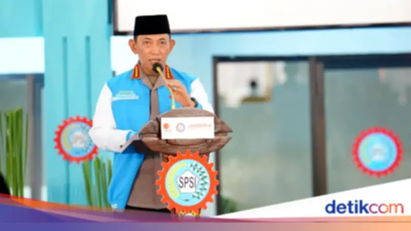 Kapolri Perkuat Desk Ketenagakerjaan dan Ajak Buruh Jaga Stabilitas Investasi