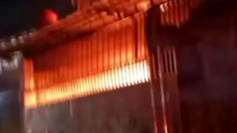 Kebakaran Gudang Plastik di Cengkareng Diduga Dipicu Petasan Remaja