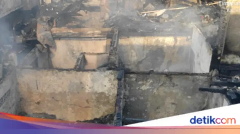 Kebakaran Ruko di Tambora Lukai 5 Petugas Damkar dan 2 Warga, 200 Jiwa Terdampak