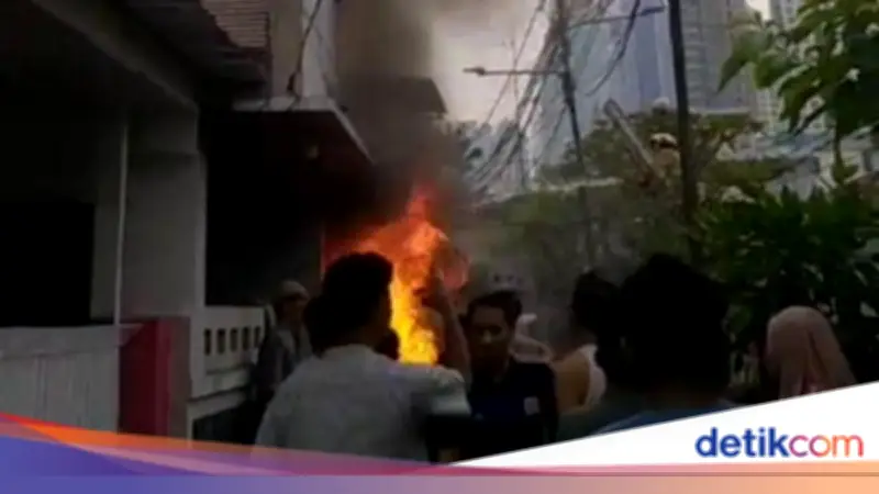 Kebakaran Rumah di Bendungan Hilir Jakpus Tewaskan 1 Orang, Diduga Gagal Napas