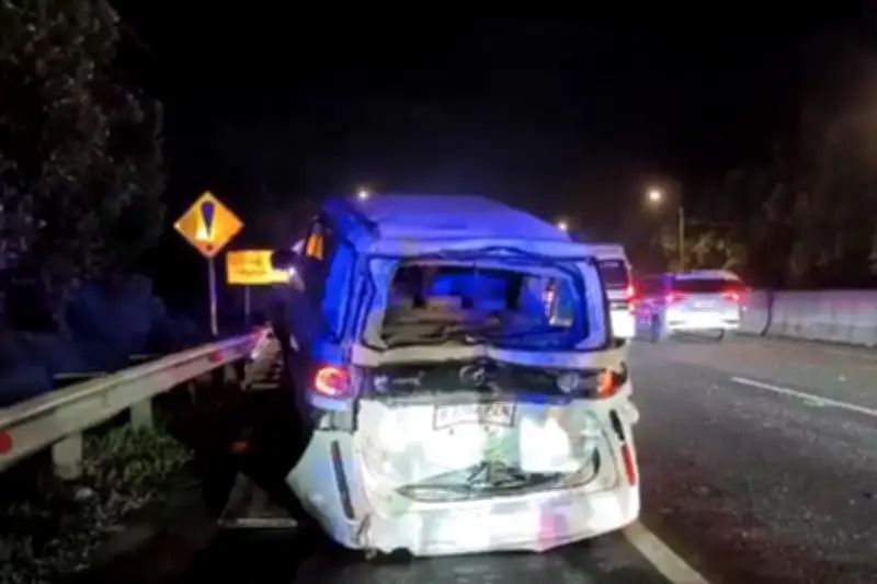 Kecelakaan Beruntun di Tol Cipularang KM 93 Tewaskan Dua Orang dan Lukai Empat Korban