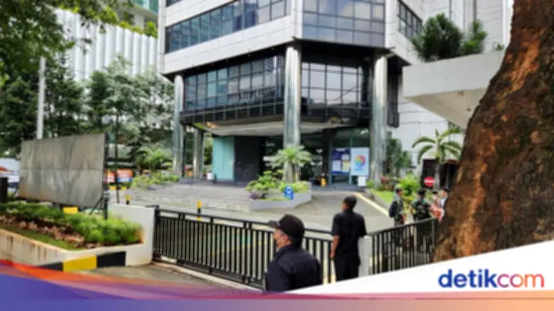 Kejagung Geledah Rumah Anggota Ombudsman Yeka Hendra Fatika Terkait Kasus Suap Migor