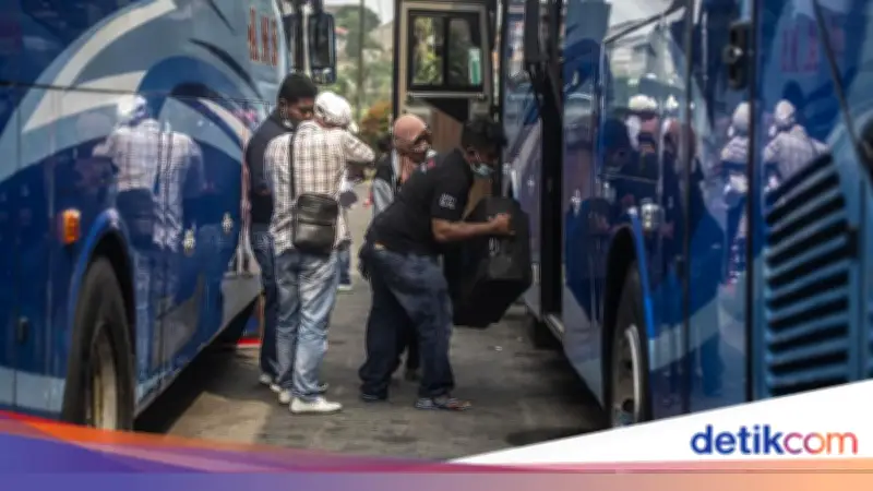 Kemenhub Catat 7,7 Juta Pemudik Naik Angkutan Umum, Naik 10,95% dari Tahun Lalu
