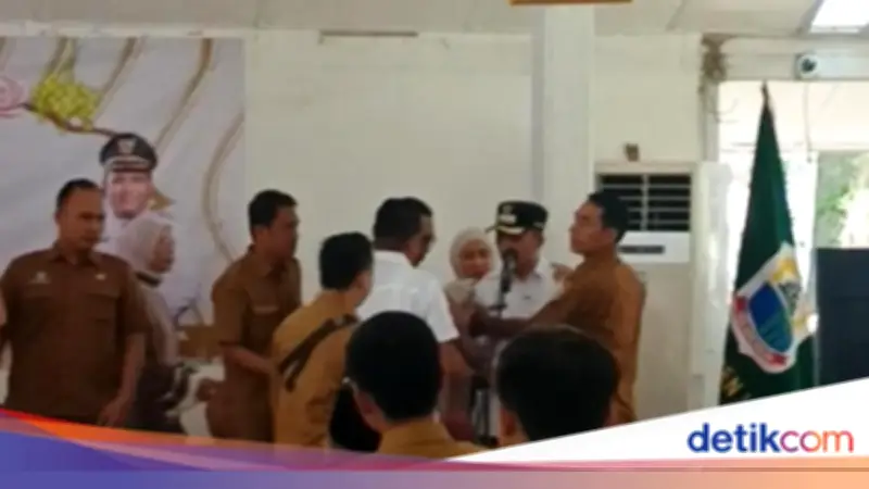 Ketegangan di Halalbihalal Lebak: Bupati Singgung Masa Lalu Wabup Mantan Napi
