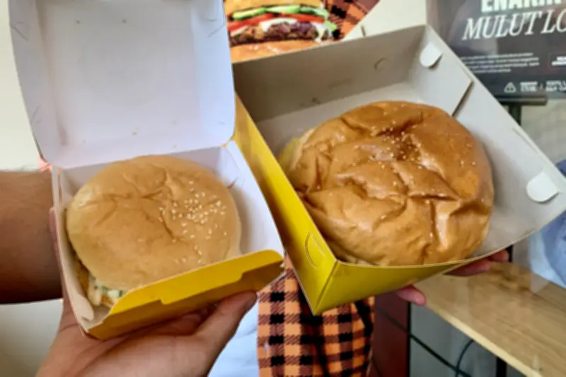 Kisah Sukses Burger Aldi Taher: Dari Gimik Viral Hingga Buka Franchise