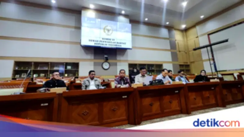 Komisi III DPR Dorong Sinergi Polri-TNI Tangani Kasus Penyiraman Air Keras Andrie Yunus