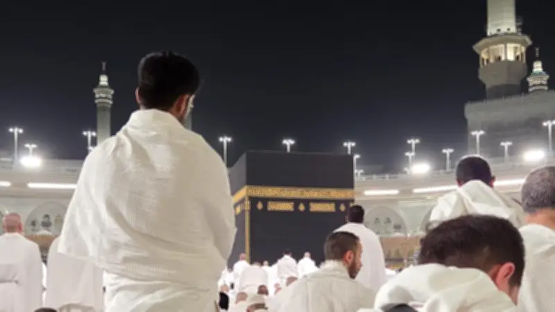 Komisi VIII DPR Desak Pemerintah Bergerak Cepat Lindungi 58 Ribu Jemaah Umrah Tertahan