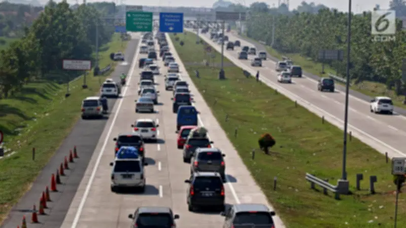 Korlantas Berlakukan One Way Sepenggal di Tol Transjawa Sore Ini, KM 70-263
