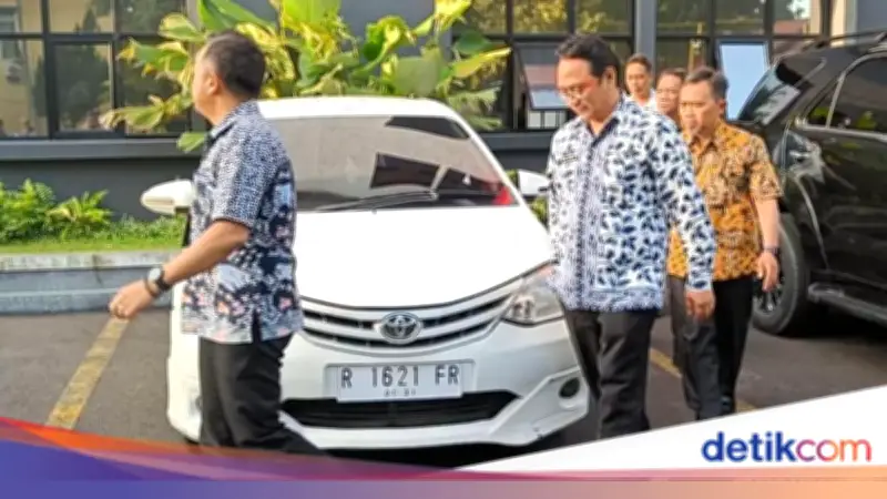 KPK Gelar OTT di Cilacap, Sekda dan Sejumlah Kepala Dinas Diperiksa