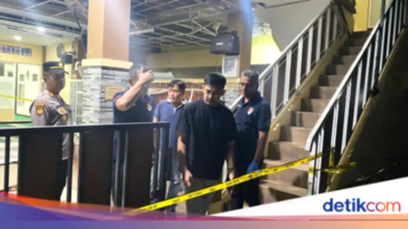 Ledakan Guncang Masjid di Jember Saat Salat Tarawih, Satu Korban Dibawa ke RS