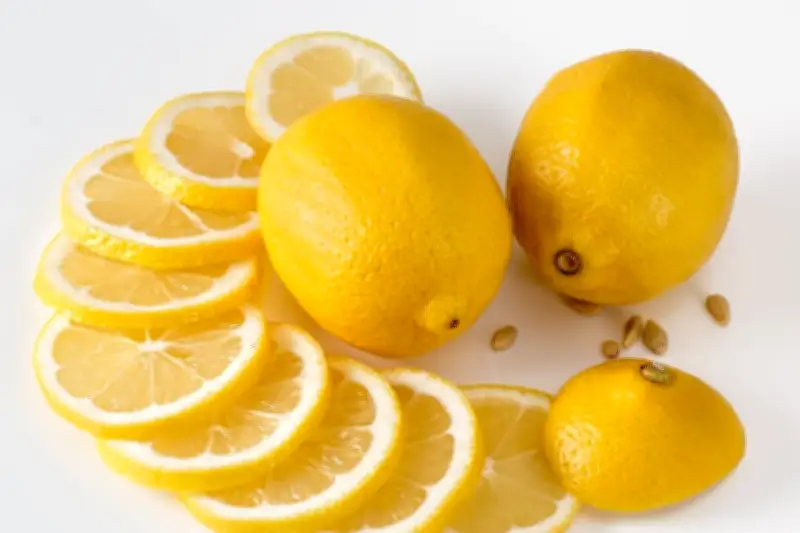 Lemon Bukan Hanya untuk Masakan, Ternyata Ampuh Hilangkan Karat pada Logam